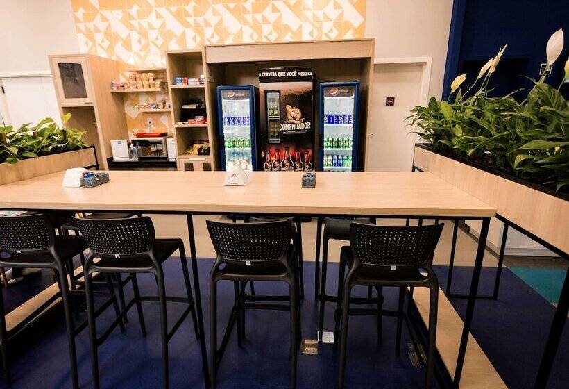 ホテル Ibis Budget Capao Bonito