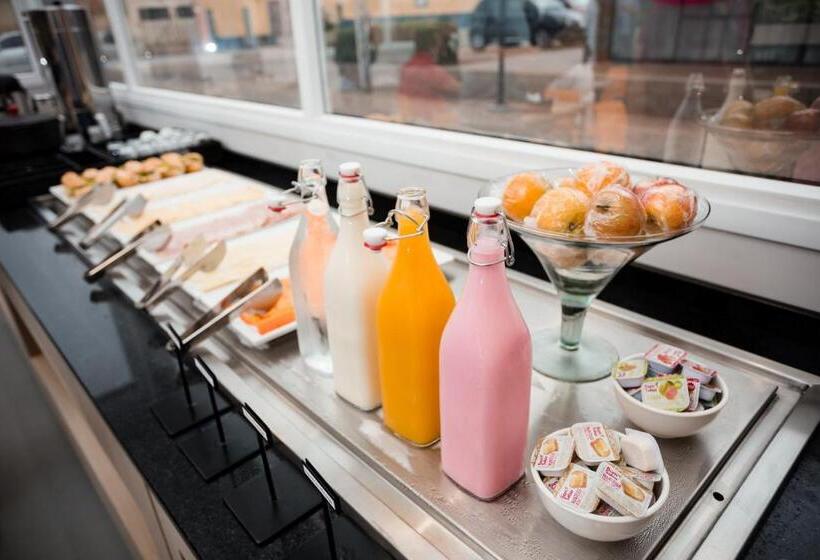 ホテル Ibis Budget Capao Bonito