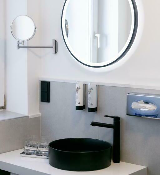 Отель Kracher Ferienhaus Landhaus No 1   Inklusive Pool