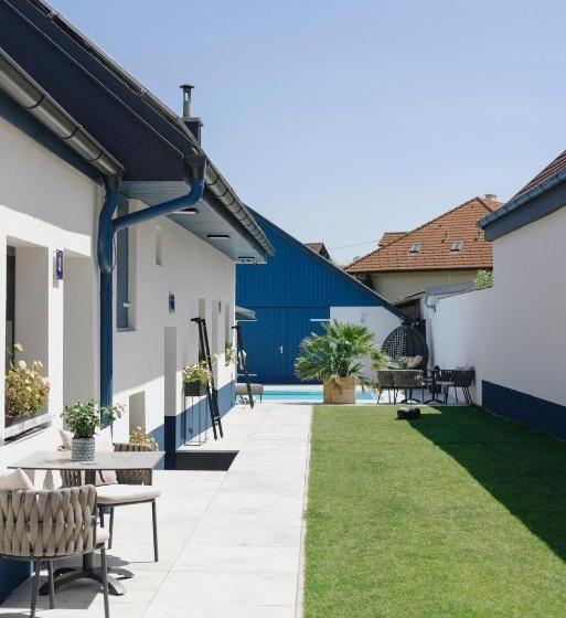 Отель Kracher Ferienhaus Landhaus No 1   Inklusive Pool