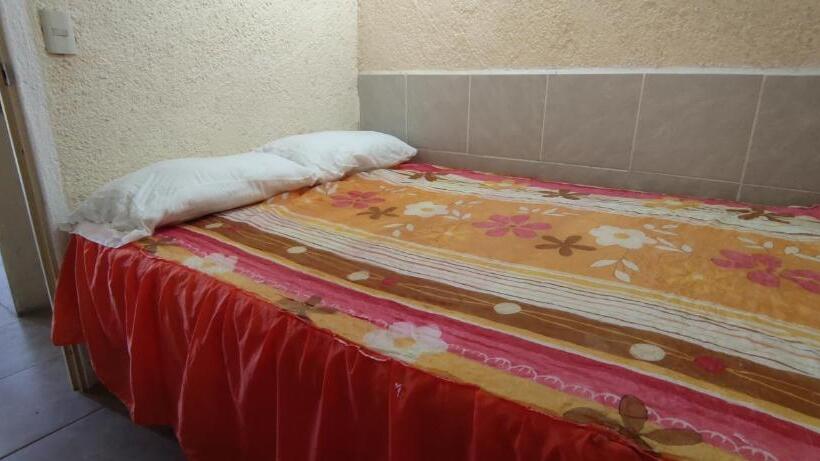 فندق Las Cúpulas