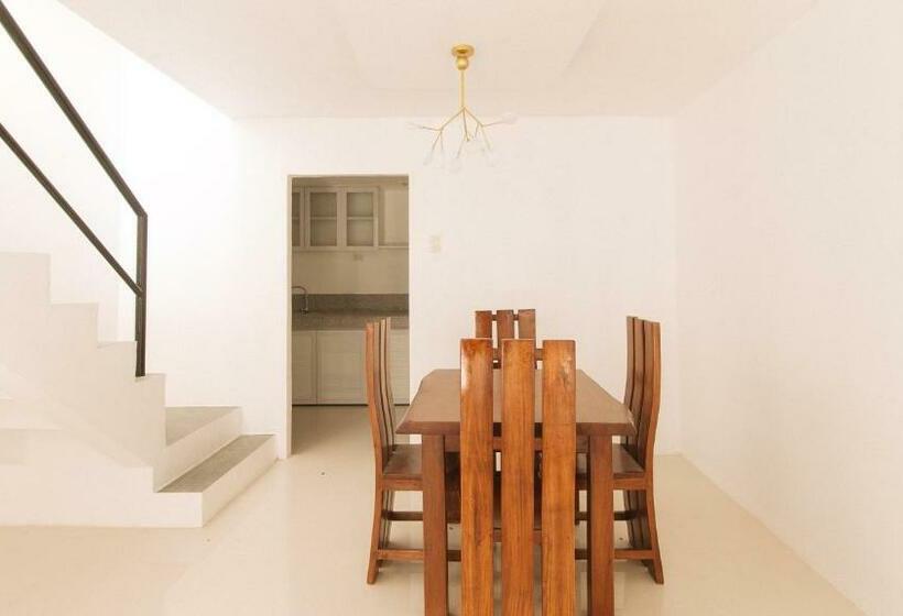 فندق Mi Casa Deca Clark Residences Pampanga