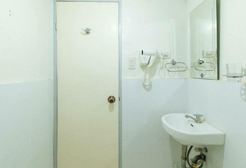 فندق Mi Casa Deca Clark Residences Pampanga