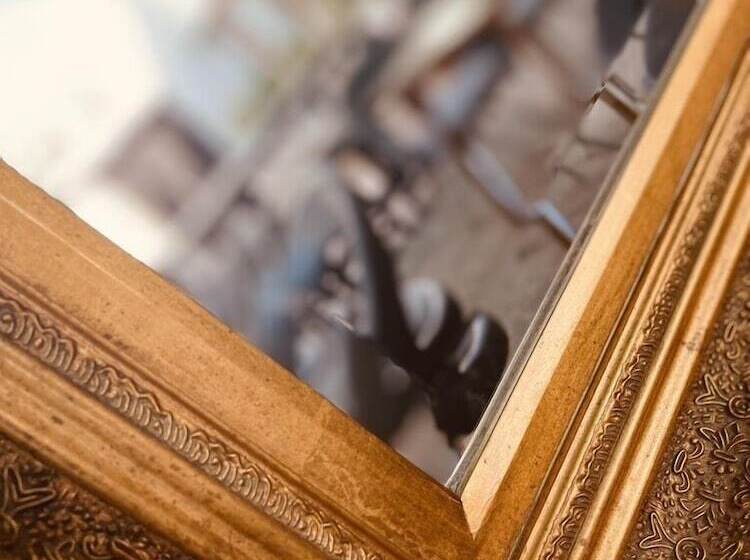 فندق Mina Suites