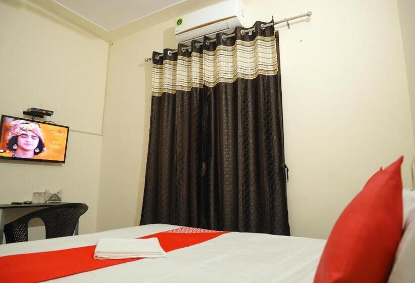 Отель O Hmi International