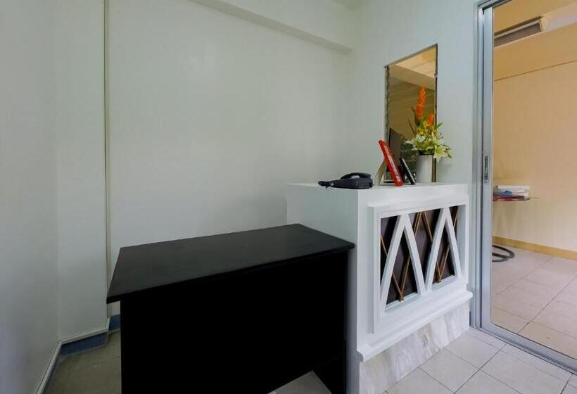 هتل Oyo 840 Orangenest Apartelle