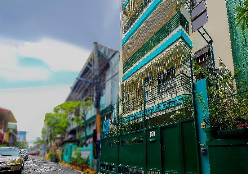 هتل Oyo 840 Orangenest Apartelle