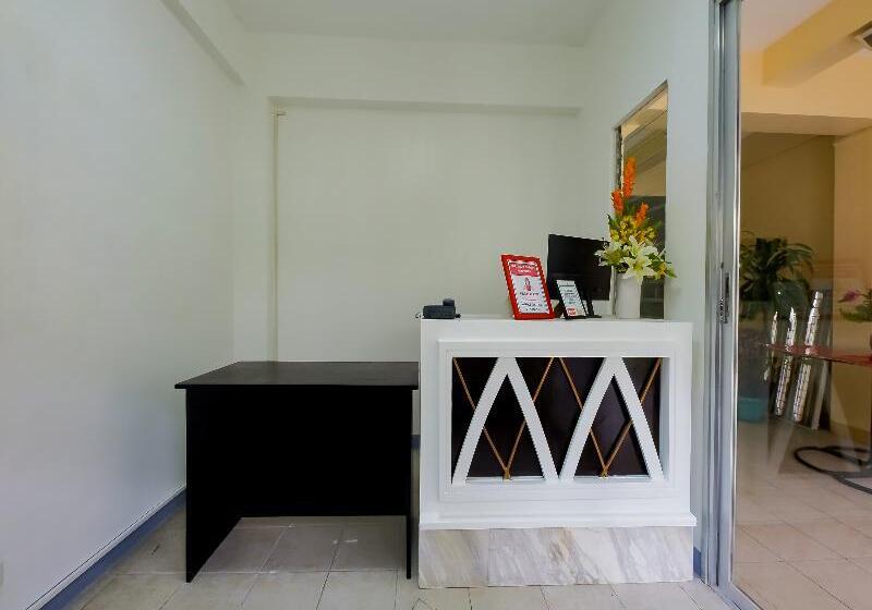 هتل Oyo 840 Orangenest Apartelle