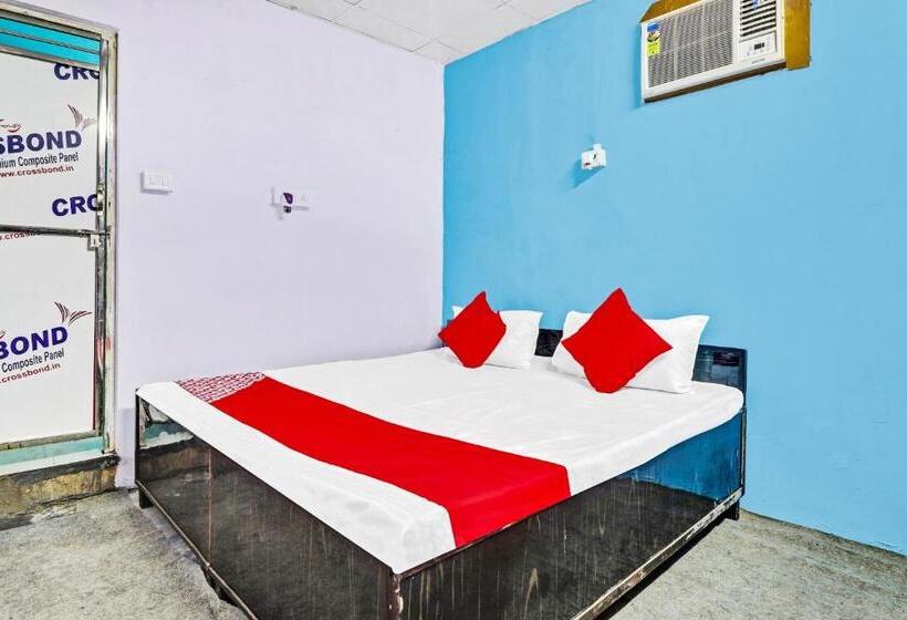 בית מלון כפרי Oyo 84178  King Star