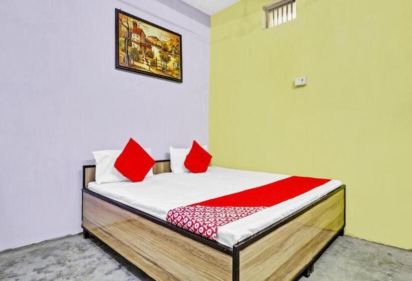 בית מלון כפרי Oyo 84178  King Star