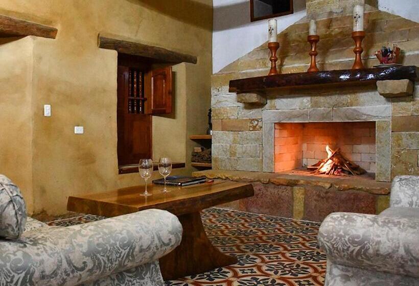 酒店 Posada Don Agustin