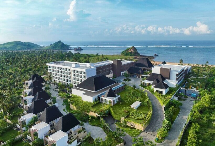 Pullman Lombok Merujani Mandalika Beach Resort