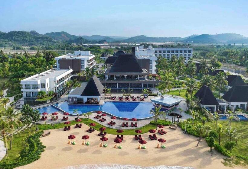 Pullman Lombok Merujani Mandalika Beach Resort