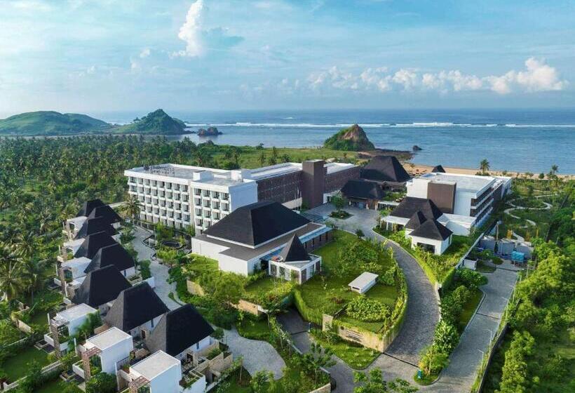 Pullman Lombok Merujani Mandalika Beach Resort