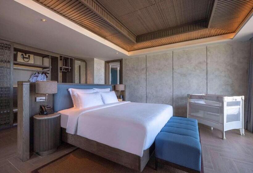 Pullman Lombok Merujani Mandalika Beach Resort
