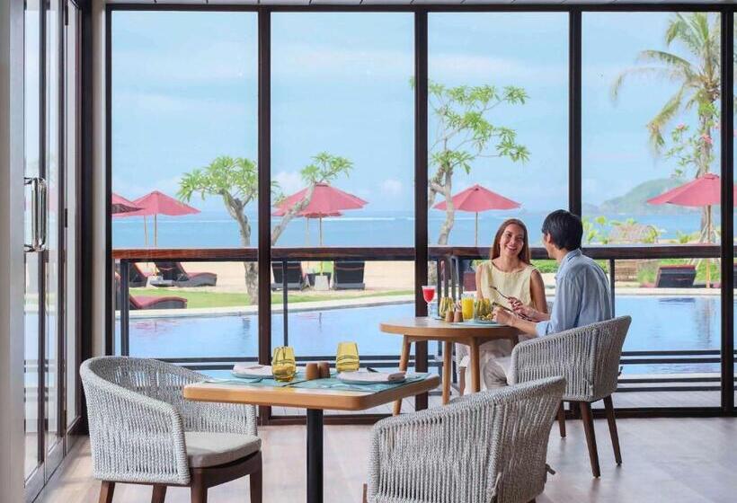 Pullman Lombok Merujani Mandalika Beach Resort