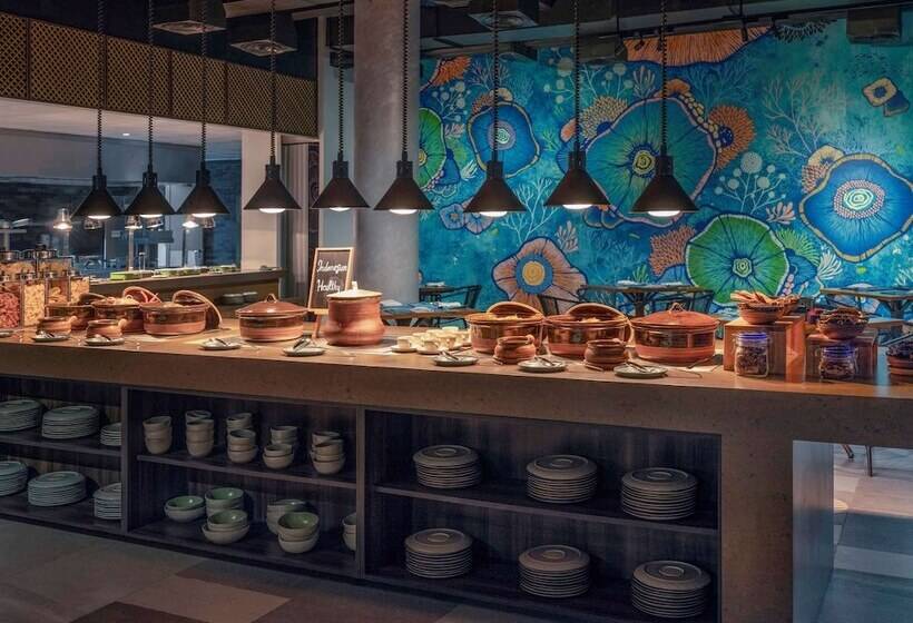 Pullman Lombok Merujani Mandalika Beach Resort