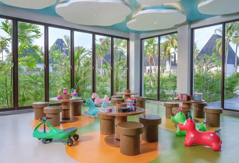 Pullman Lombok Merujani Mandalika Beach Resort