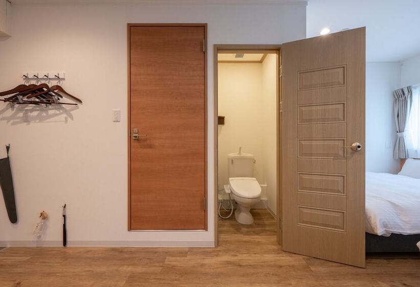 בית מלון כפרי R9 The Yard Asahishiro