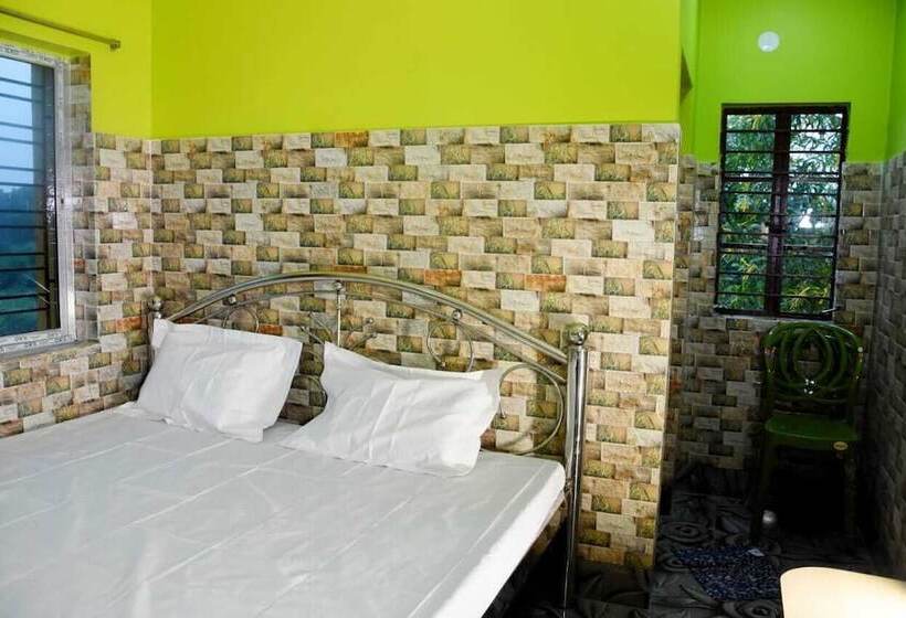 בית מלון כפרי Resort Neel Nirjan !! Best Family Resort In Bolpur Santiniketan With Swimming Pool !!