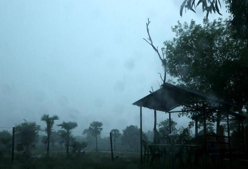 Отель Resort Neel Nirjan !! Best Family Resort In Bolpur Santiniketan With Swimming Pool !!