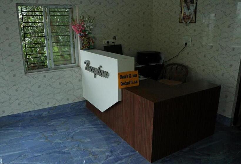 בית מלון כפרי Resort Neel Nirjan !! Best Family Resort In Bolpur Santiniketan With Swimming Pool !!