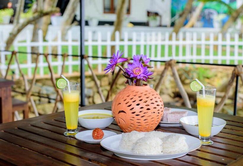 호텔 Scenery River Star