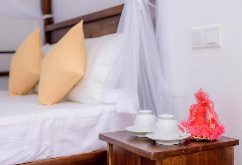 호텔 Scenery River Star