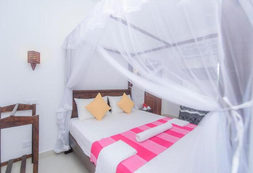 호텔 Scenery River Star