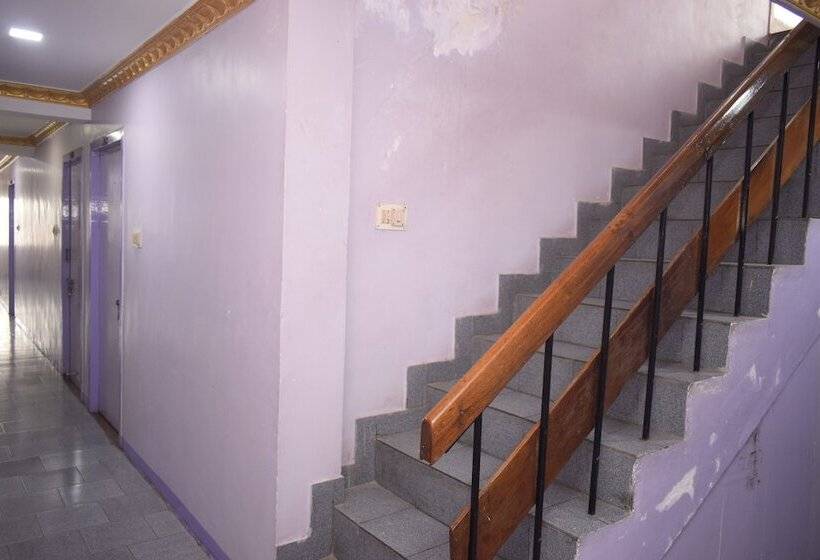 هتل Sri Krishna Vilas