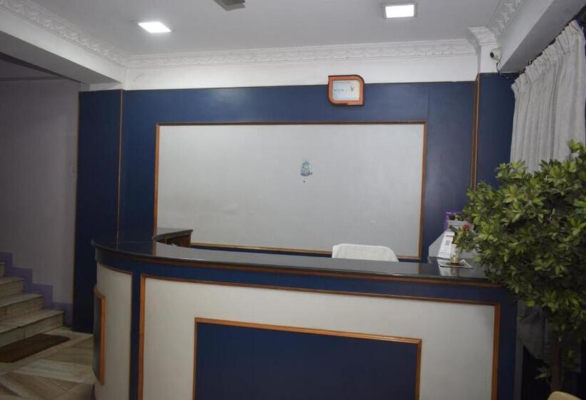 ホテル Sri Krishna Vilas