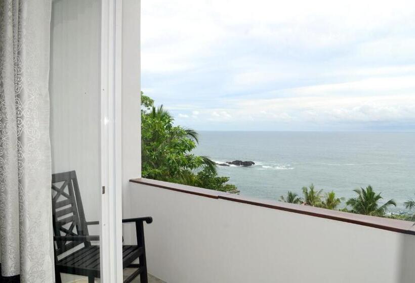 Отель Talalla Leisure