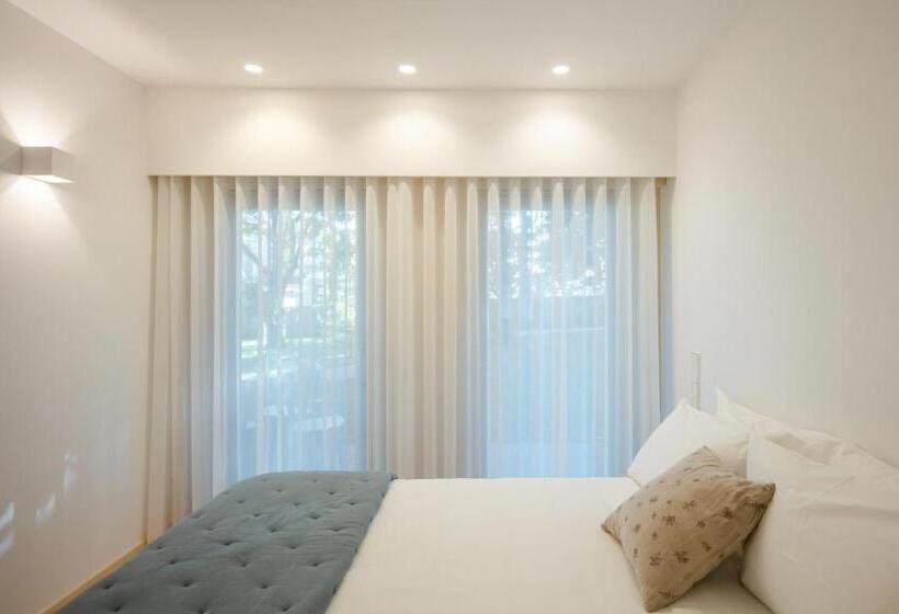 펜션 70 S Wood House