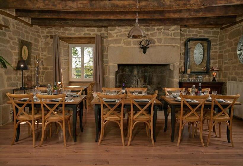 بنسيون Domaine Du Vidal