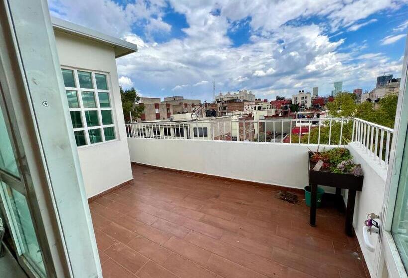 Пансион Downtown Treasure Place