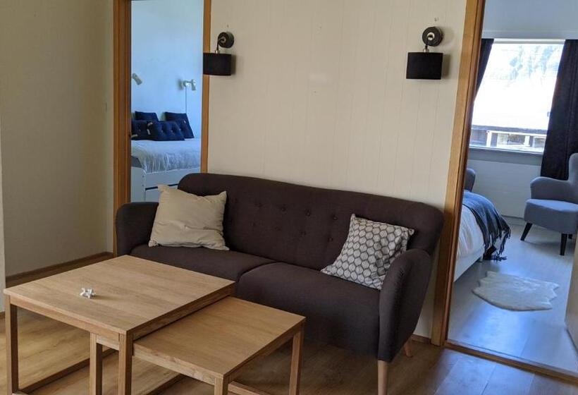 پانسیون Flateyri Guesthouse