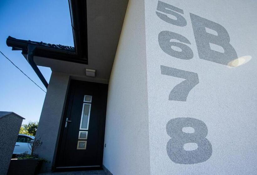 پانسیون Gostilna Pugelj