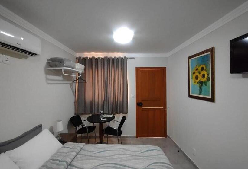 بنسيون Ipê Suítes