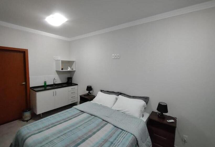 膳宿费 Ipê Suítes