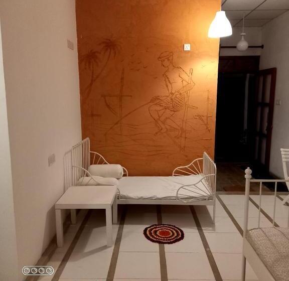 פנסיון La Vira Beach Villa