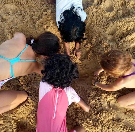 פנסיון La Vira Beach Villa