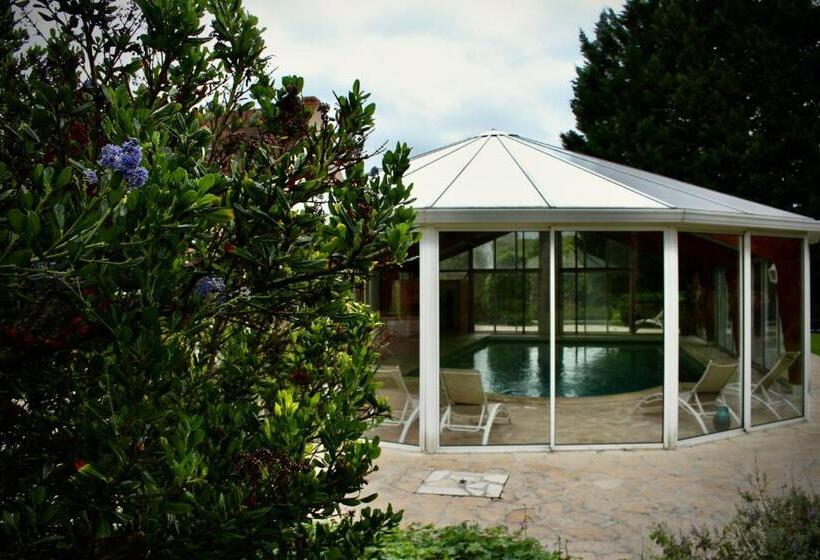 펜션 Les Gîtes D Halatte