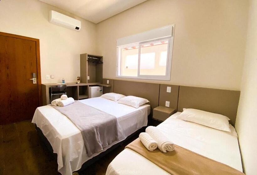 بنسيون Pousada Reserva Central