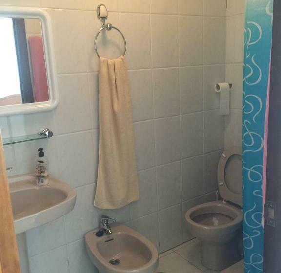 پانسیون Residencia Universidad