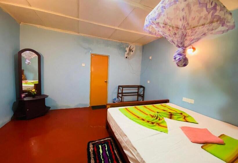 Пансион Sigiri Lion Eco Palace