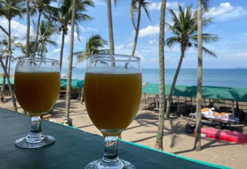 Shoreland Beach Resort By Cocotel