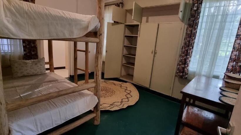 هاستل Kizumba House