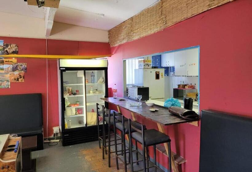 호스텔 Sunset Beach Backpackers