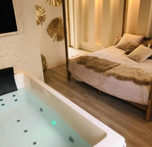 مبيت وإفطار Buddha Beach Thoiry