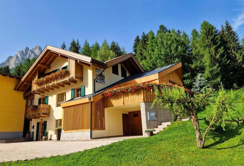 민박 Chalet La Ciaseta